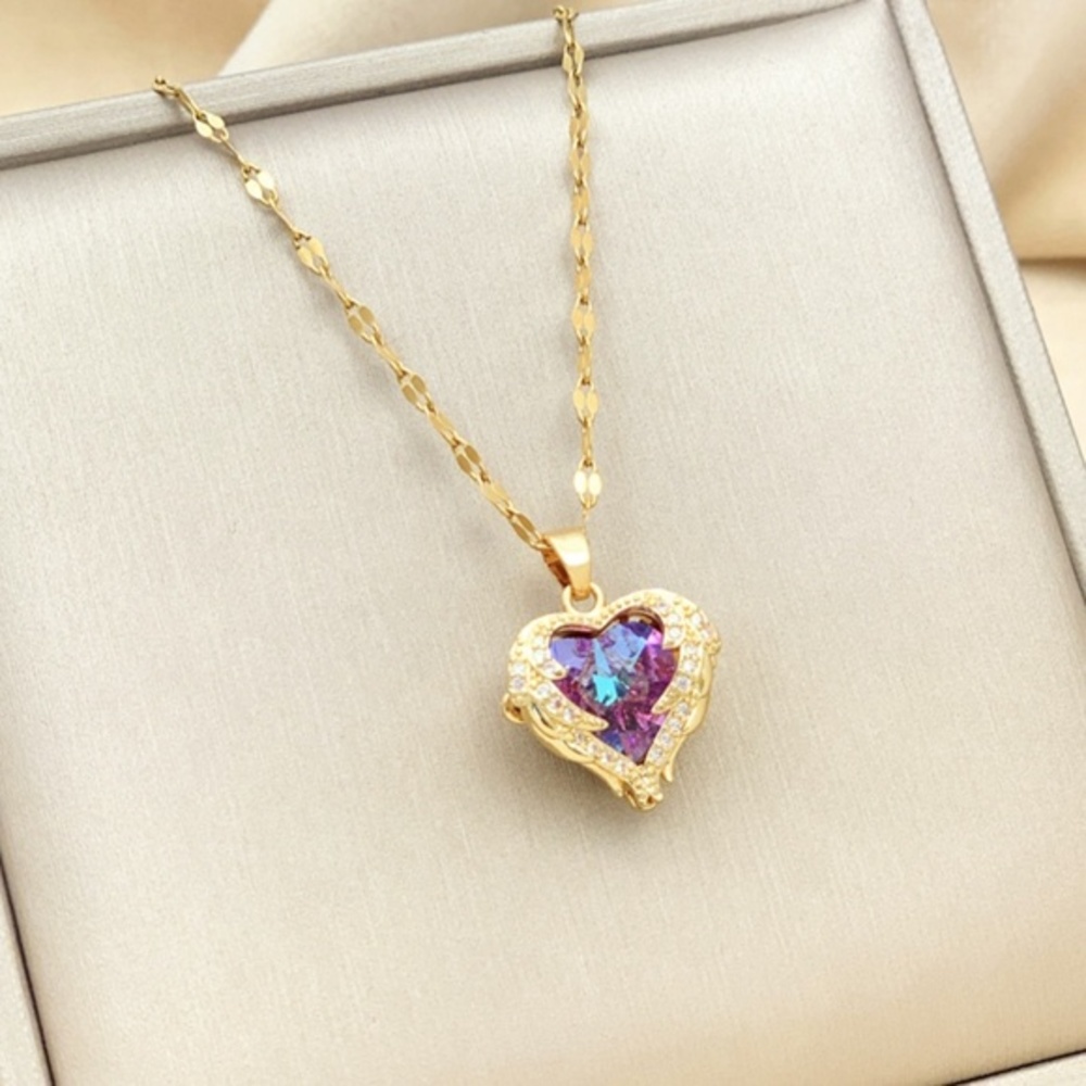 14k Gold Plated Stainless Steel Heart Wings Pendant Necklace